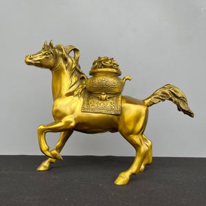 Chinese pure hand-carved exquisite rare pure copper Caifu horse,zodiac horse,horse to successful statue ornament