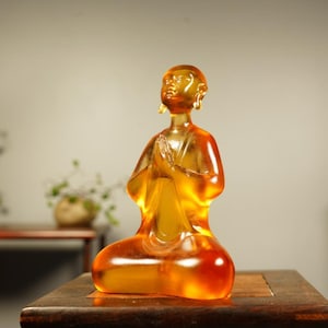 Collection pure hand-carved exquisite and rare glass buddha statue ornaments,fine workmanship,beautiful shape