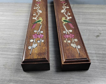 Pisapapeles con patrón de concha incrustado de palisandro tallado a mano chino antiguo, un par, decoración de escritorio, exquisito y único