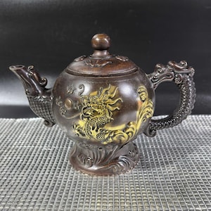 Ornements antiques chinois de théière de statue de dragon en cuivre pur sculpté à la main, exquis et précieux, à collectionner