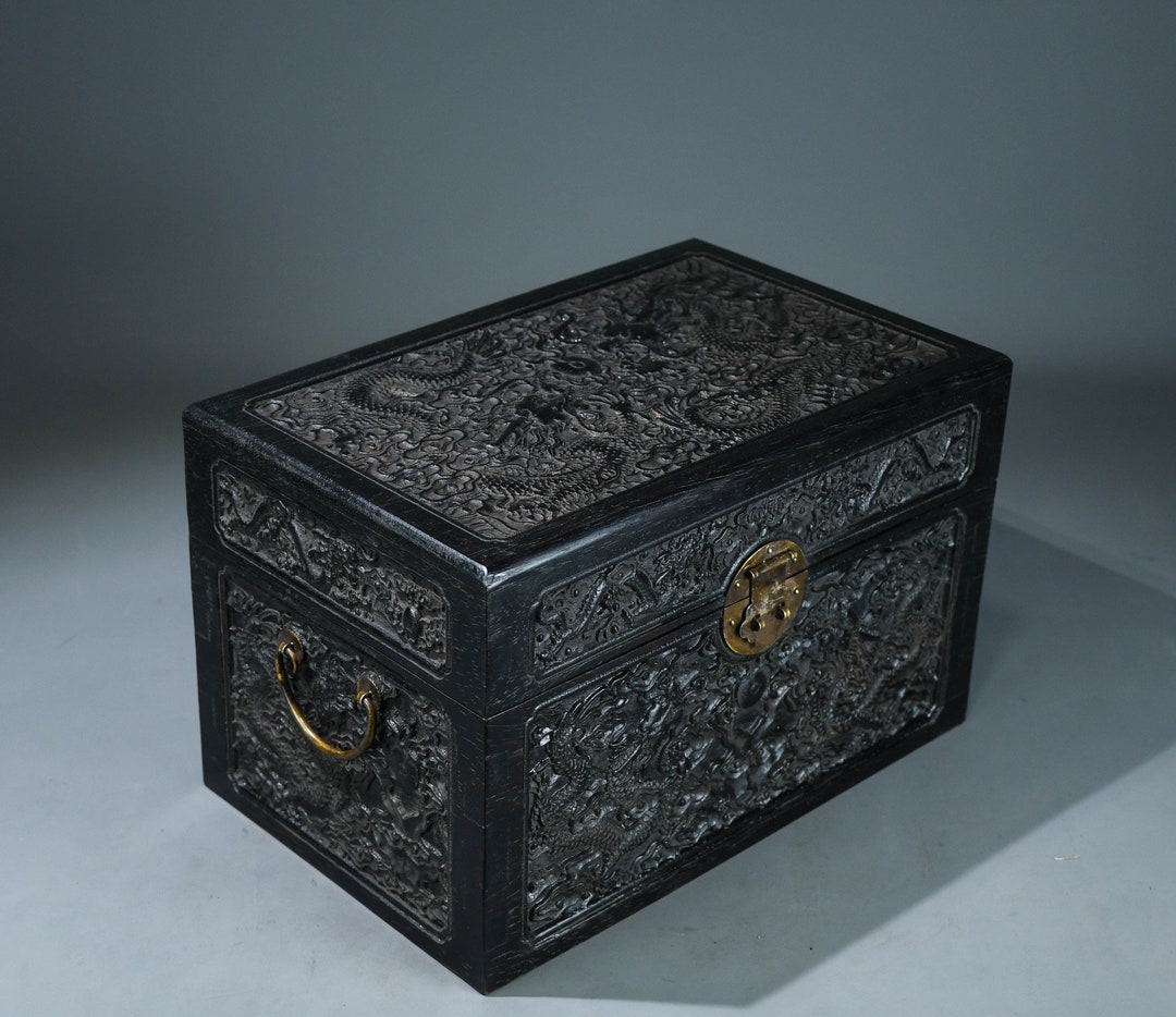 Chinese Antique Hand Carved Large Rosewood Carved Dragon Pattern ...