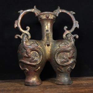 Chinese antique hand carved exquisite and rare pure copper bronze carved double dragon statue vase ornament