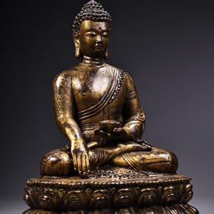 Estatua de Buda Shakyamuni de alto relieve, tallada a mano antigua china de cobre puro, barro dorado, adorno, exquisita y preciosa