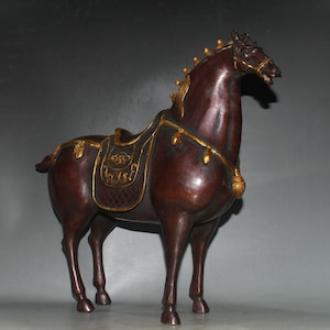 Chinese antique hand carved pure copper red copper gilt Chenggong horse statue ornament,rare and exquisite,home and office desk decoration