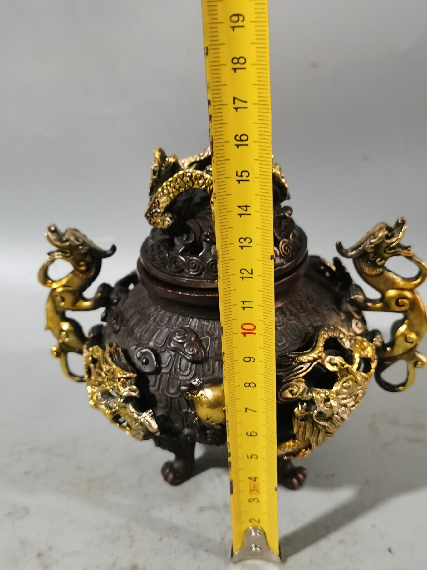 Chinese Antique Pure Copper Gilt Hollow Out Jiu Dragon Chinese Antique Pure Copper Gilt Hollow Out Jiu Dragon