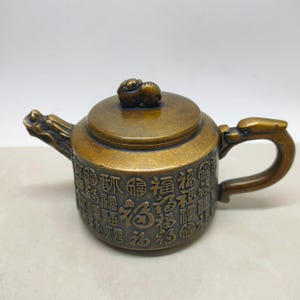 Chinese antique pure copper brass hand carved Baifu character dragon head tea pots ornaments,exquisite and rare