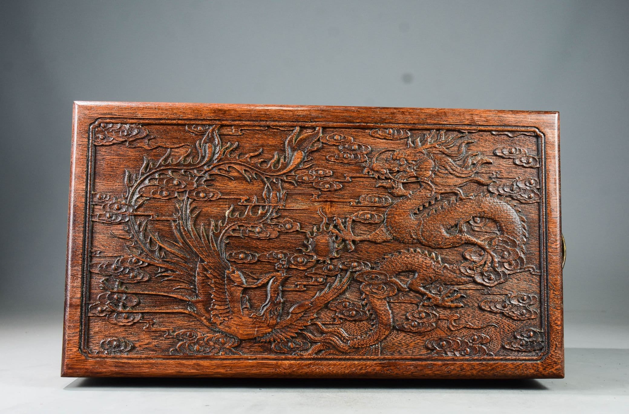 中国アンティーク純手彫り大ローズウッド龍鳳文箱、宝箱飾り