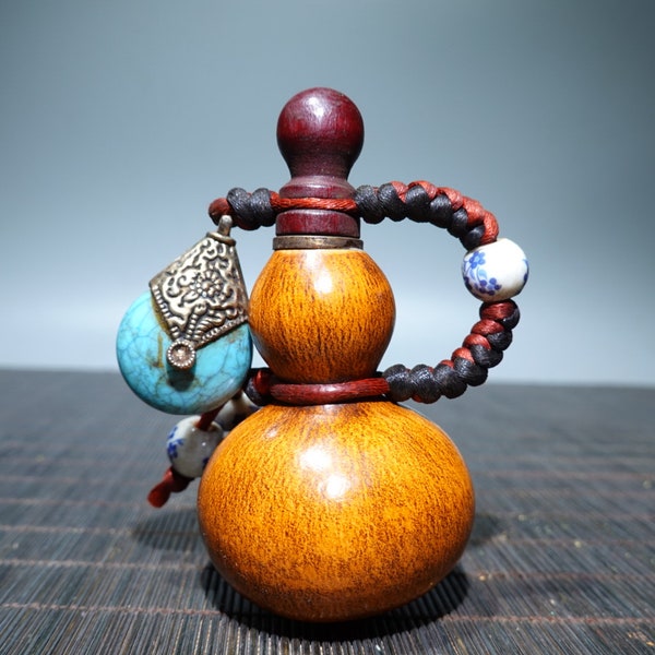 Collect exquisite handmade gourd snuff bottle small ornaments,exquisite and unique