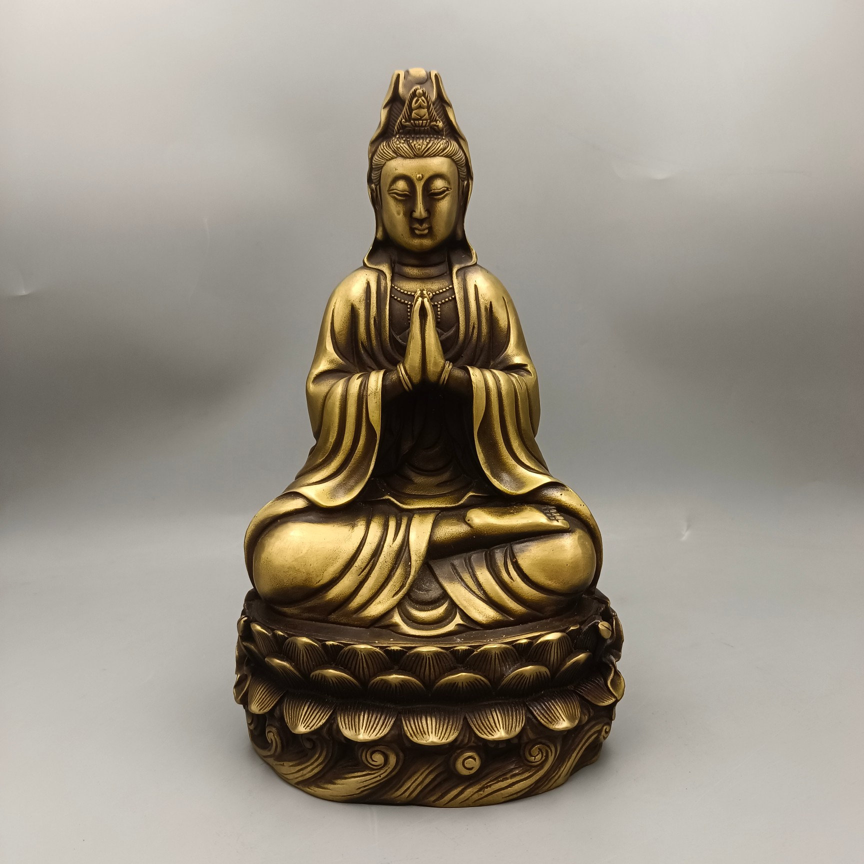 金銅仏 仏像 蓮の台座 金銅仏 仏像 蓮の台座 中国のアンティーク手作り純銅蓮台座観音仏像装飾