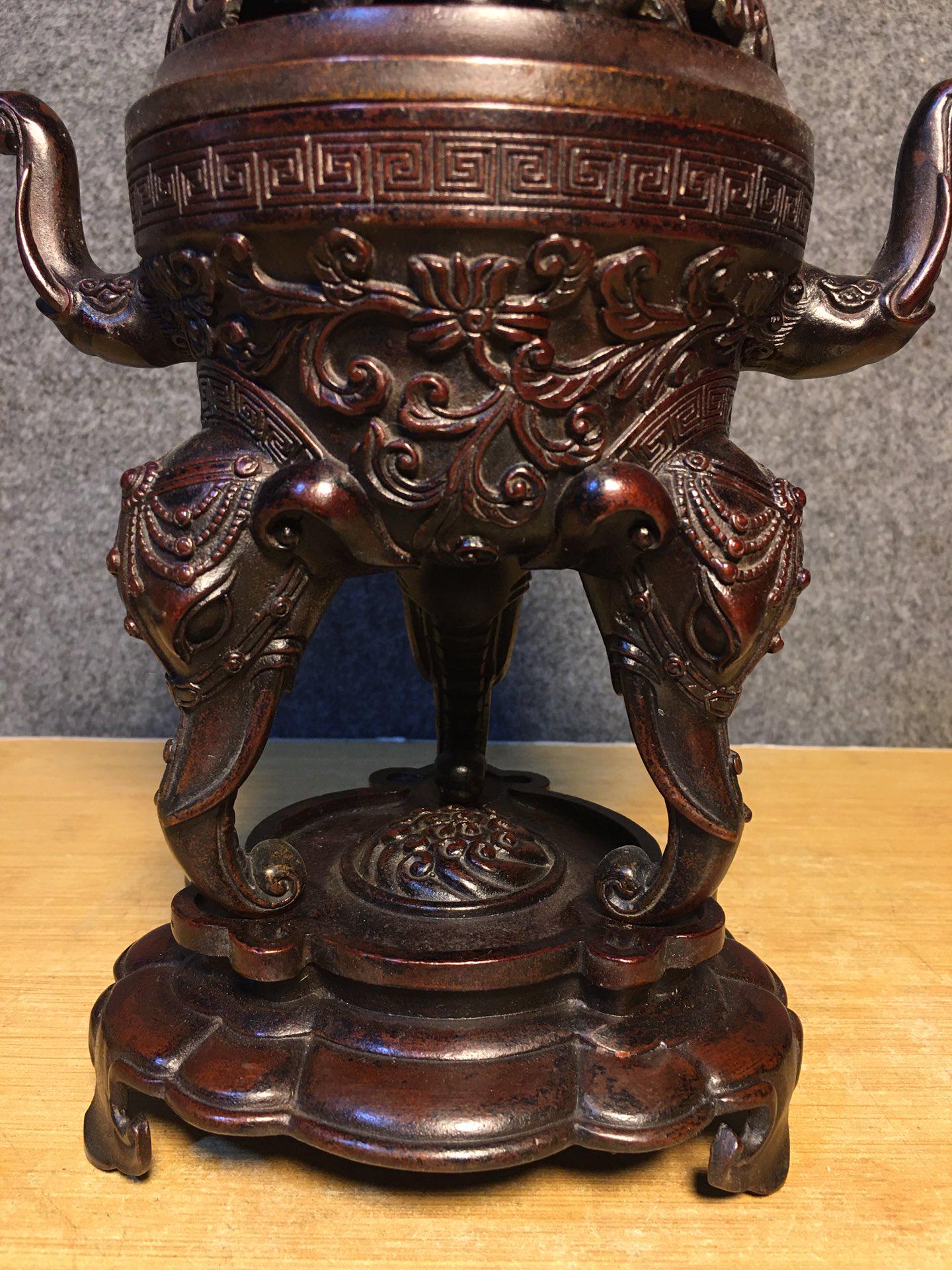 中国のアンティークの手彫りの純銅の赤銅の象の像の香炉の装飾品、希少