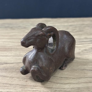Chinese antique pure copper sheep statue,Tea Pets ornament is handmade,exquisite and rare home decoration collection