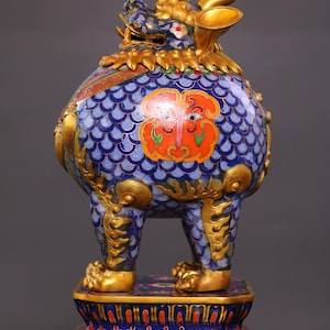 Chinese antique hand carved pure copper cloisonne enamel color unicorns statue incense burner ornament,exquisite and rare,worth collecting