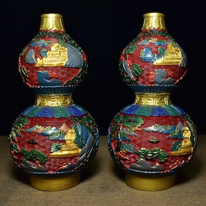 A pair of Chinese statue hand carved lacquerware painted landscape patterns gourd vase decorations,precious and unique,highly collectible