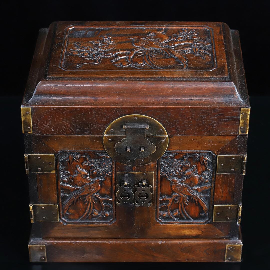 中国製の手作り彫刻が施された天然ローズウッドの花と鳥の模様の