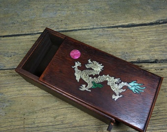 Chinese antique hand-carved rosewood auspicious dragon pattern wooden box,beautiful in shape,worthy of collection