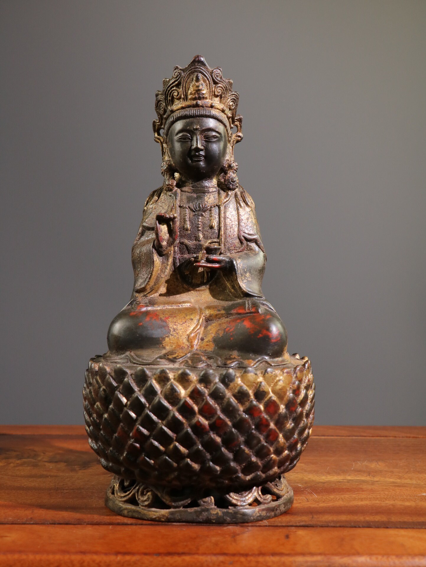 銅製　観音像　観音様　銅像　ブロンズ像　仏像　観音菩薩　骨董　古玩　中国 imgrc0066520791.jpg