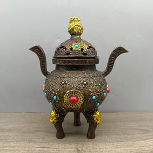Chinese antique handmade carved pure copper gilt inlaid gems dragon statue incense burner ornament,precious and exquisite