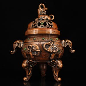 Chinese antique hand carved pure copper red copper inlaid gems high relief elephant statue incense burner ornament,rare and exquisite