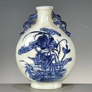 Sammlung Handwerk Blaue und Weiße Porzellan Vase Handbemalte Lotus Muster Vase.