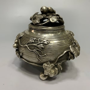 Collect white copper hand-carved gourd rattan statue incense burner,exquisite and unique