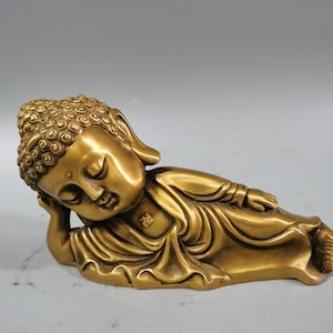 Chinese pure copper sleeping Buddha statue hand carvings for home decoration are worth collecting