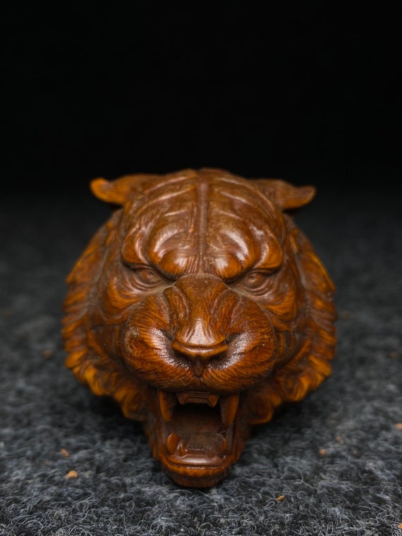 Chinese Antique Natural Boxwood Tiger Head Statue is Pure Hand