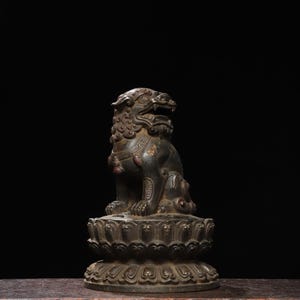 Chinese antique hand carved pure copper bronze lotus lion statue incense burner ornament,exquisite and rare,collection and use