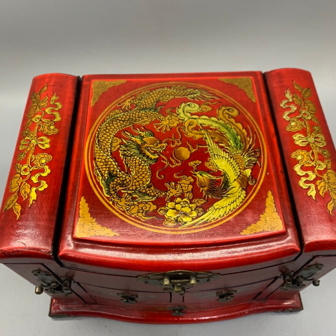 中国のアンティークの手彫りの漆塗りの龍と鳳凰の模様の宝石箱の収納箱