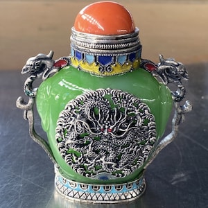Collect copper carved dragon pattern small bottle inlaid gem ornament,exquisite and unique
