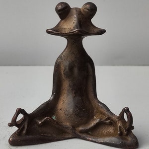 Collect hand carved pure copper frog statue small ornaments,tea pet ornaments,exquisite and unique