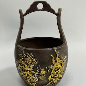 Kinesisk antik ren kopparförgylld drake och fenixmönster liten hinkprydnad, burk, värdefull och unik, kan samlas