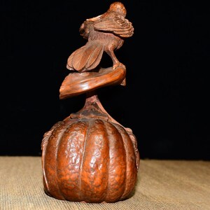 Chinese handmade carved natural boxwood bird statue ornament,exquisite and unique,collectible image 8