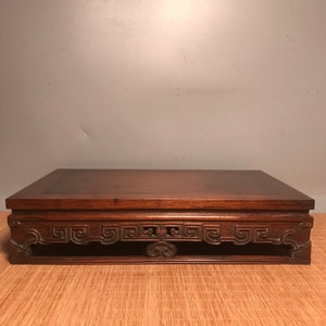 Chinese pure hand-carved natural rosewood tea table is exquisitely carved by hand,precious,can be collected and used