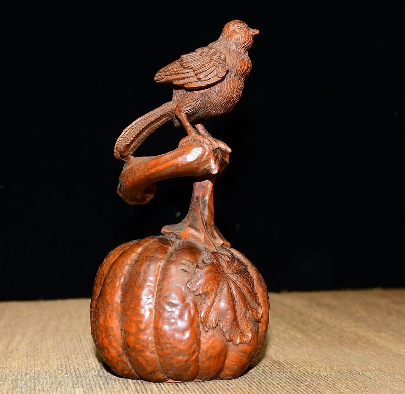 Chinese handmade carved natural boxwood bird statue ornament,exquisite and unique,collectible image 6