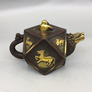 Chinese pure hand carved pure copper gilt twelve zodiac statue teapot ornaments,precious and unique,worth collecting