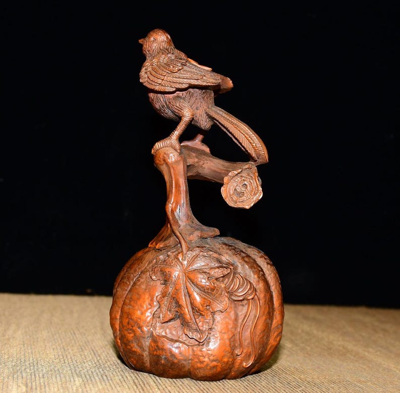 Chinese handmade carved natural boxwood bird statue ornament,exquisite and unique,collectible image 5