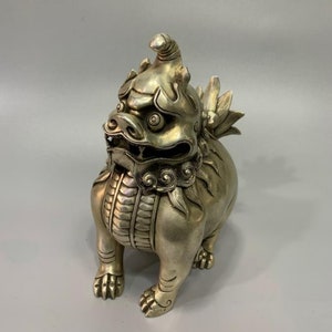 Chinesische antike reine Kupfer handgeschnitzte verheißungsvolle Tier Räucherstatue, exquisit und selten, gesammelt und verwendet