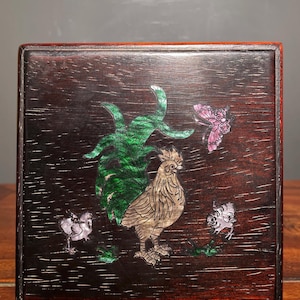 Chinese pure hand carved natural rosewood inlaid shell chicken pattern jewelry box,gift box ornaments,highly collectible