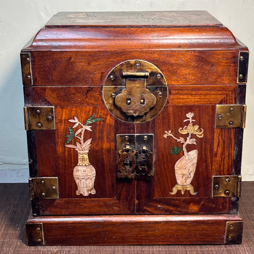 Chinese Antique Rosewood Jewelry Box Storage Box Pure Hand