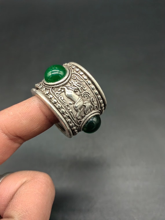 Chinese pure hand-carved silver inlaid gemstone ri