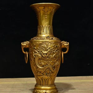 Chinese antique handmade carved pure copper inlaid gems exquisite dragon pattern vase decoration,rare and unique