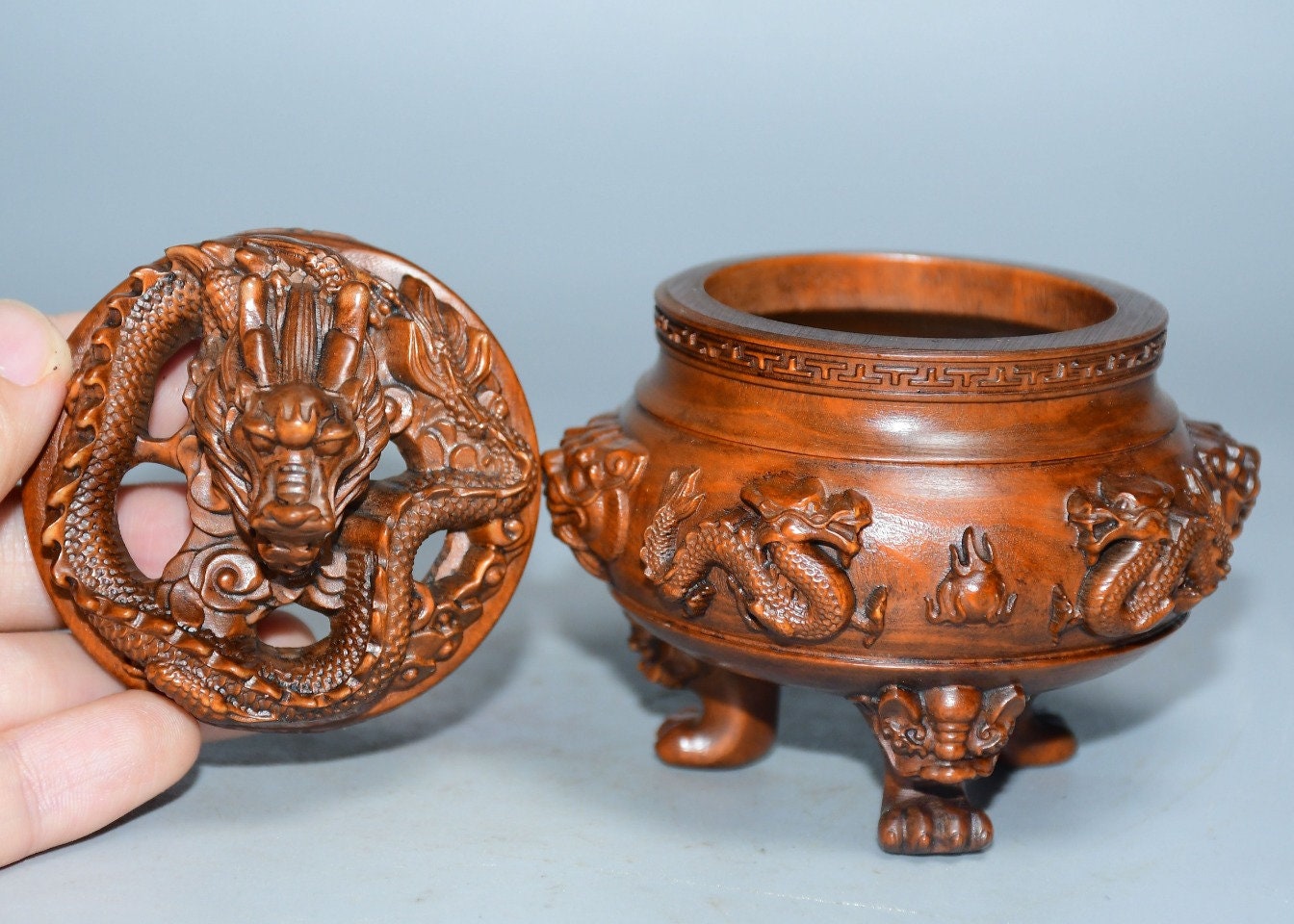 Chinese Antique Hand-carved Boxwood Hollow Out Dragon