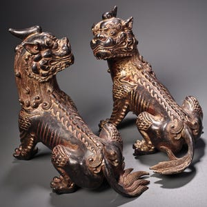 Chinese antique pure copper bronze carving unicorn statue ornament a pair,precious and exquisite,is worth collecting