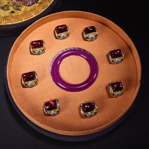 Chinese pure hand-carved rare high-ice gemstone jewelry,Bracelet,ring,which can be collected and used