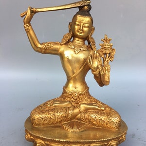 Chinese pure hand carved pure copper gilt bodhisattva buddha statue ornaments,precious and unique,worth collecting and used