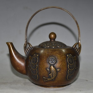 Chinese antique hand carved exquisite and rare copper wine pot/tea pot ornament,home decoration