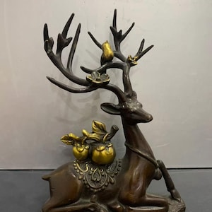 Chinese antique pure copper red copper hand carved deer statue ornament,home decor,beautiful shape,worth collecting