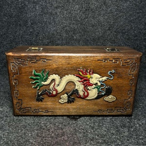 Exquisite and unique hand carved natural rosewood inlaid dragon pattern collection box ornament,precious,can be used