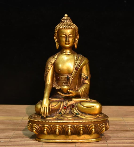 中国の手彫りの絶妙で珍しい純銅の金メッキの仏像、宝石付き、貴重で