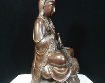 中国の純粋な手彫りの絶妙でユニークな純銅ブロンズ観音菩薩像の仏像の